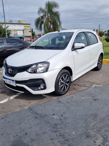 Toyota Etios 5p Xls Pack 6mt 2024 