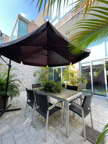 Exclusivo Townhouse En  El Parral 3 Niveles, Terraza   Res Tuscany , Calle Cerrada. Vende Lino Juvinao 