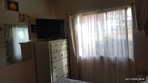 Casa En Venta En 1 Sector De Playa Ancha, Excelente Ubicacio