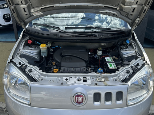 Fiat Uno 1.0 EVO VIVACE 8V FLEX 4P MANUAL