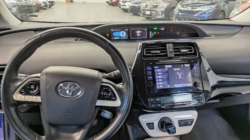 Imagen 9 de 15 de 2016 Toyota Prius Premium
