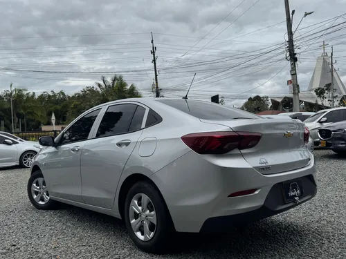 Chevrolet Onix 1.0t Lt At