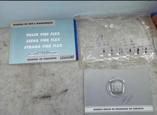 Fiat Siena 1.8 Hlx Flex 4p