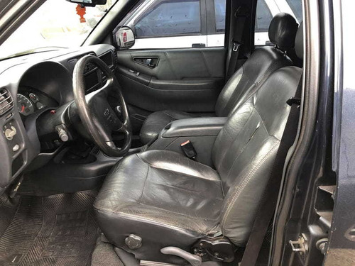 Chevrolet S-10 Blazer Advantage 4x2 2.4 8v 4p 2005