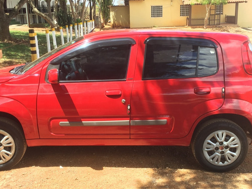 Fiat Uno Vivace 2011
