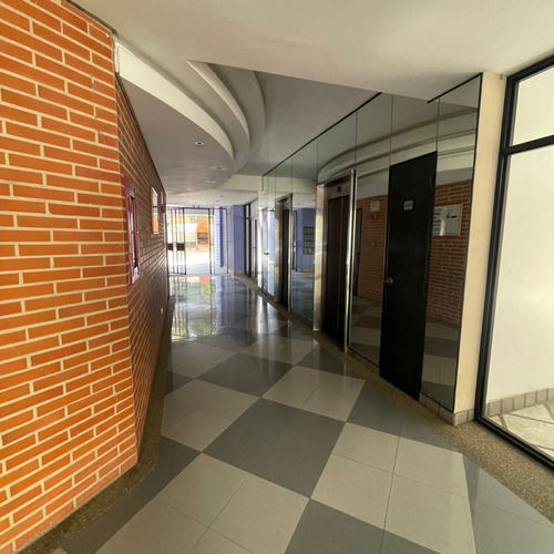 Imagen 15 de 17 de Apartamento En Venta: Mónica Solórzano