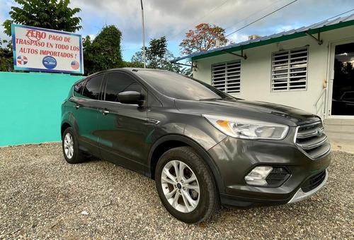 Imagen 8 de 10 de Ford Escape Se