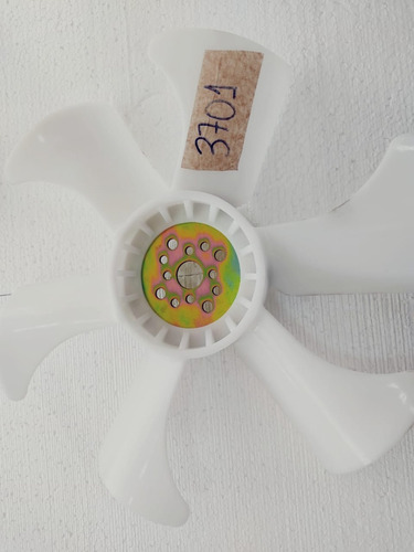 Hélice Do Ventilador (hyster/yale) P/ Empilhadeira Cód. 3701