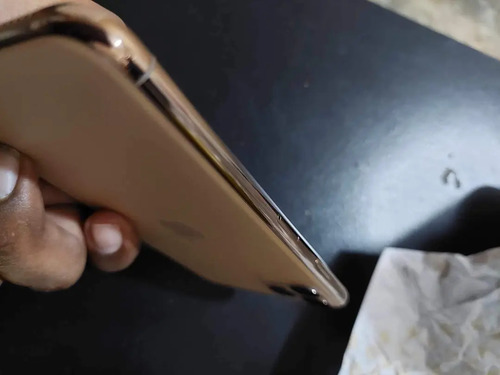 iPhone 11 Pro Mx 64gb 93%con Cargador Originalfunda (Usado)