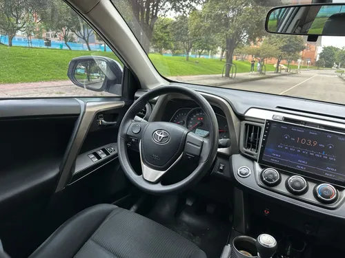 Toyota RAV4 2.0 Life 4x2