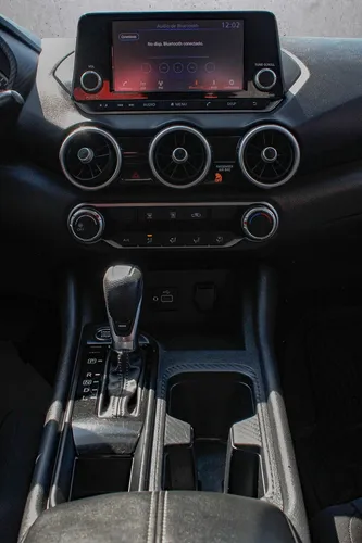 Nissan Sentra 2023