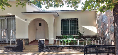 Venta Casa Centro Lujan