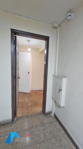 En Venta Depto 1d/1b Huérfanos Con Paseo Ahumada Total 45 M²