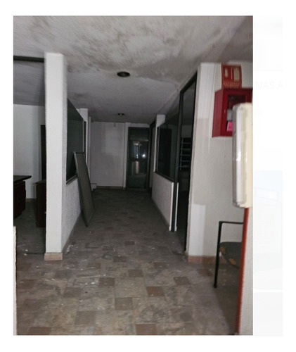 Edificio De 3 Niveles Con Oficinas, Área De Trabajo, Baños, Área De Vigilancia, Uso De Suelo H/4/ Densidad Z, Colonia Asturias, Alcaldía Cuauhtémoc, Cdmx