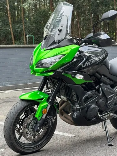Kawasaki Versys 650 Verde, Un Poco Kilómetros, Con Baul Incl