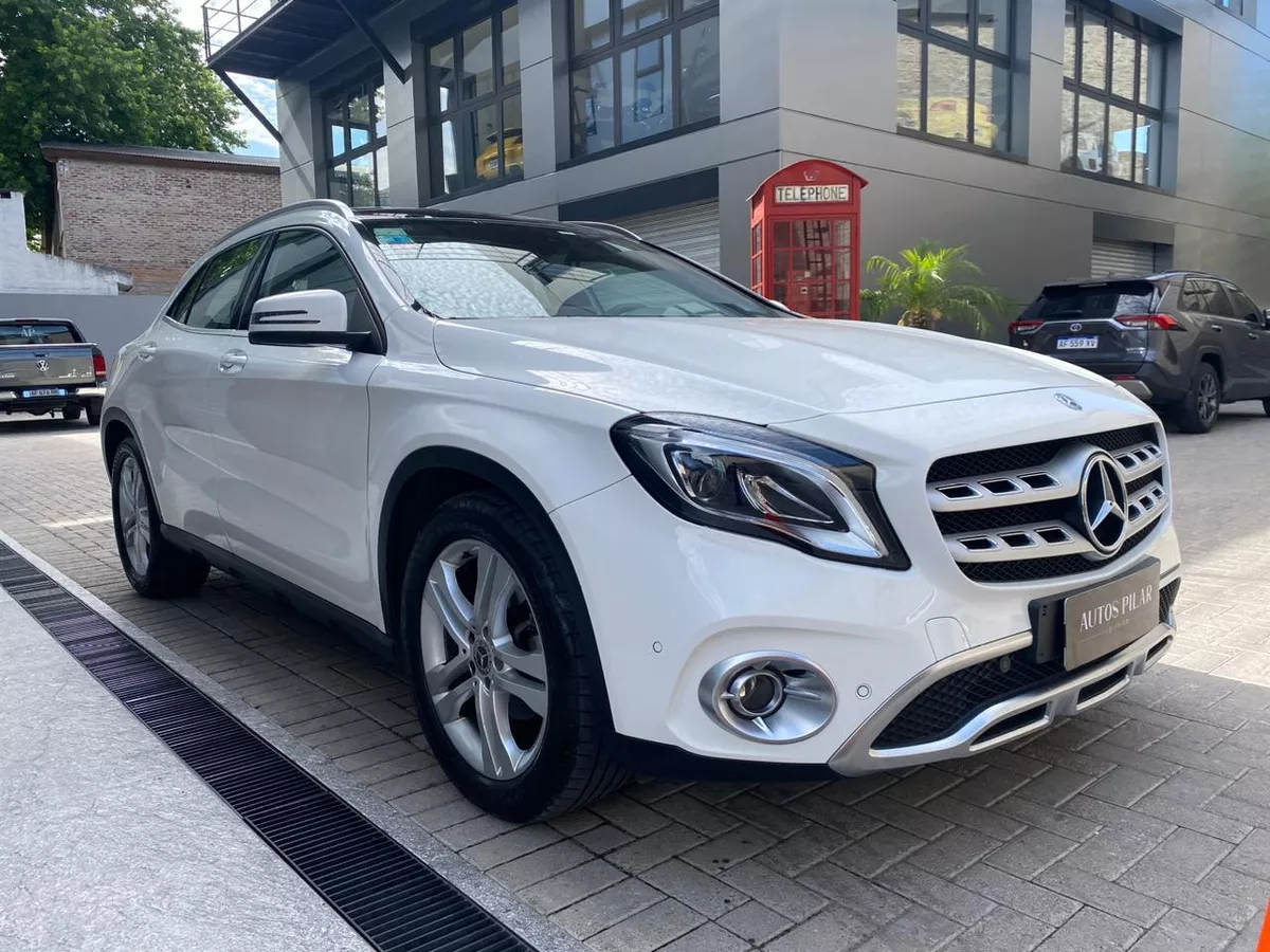 Mercedes-Benz Clase GLA GLA200