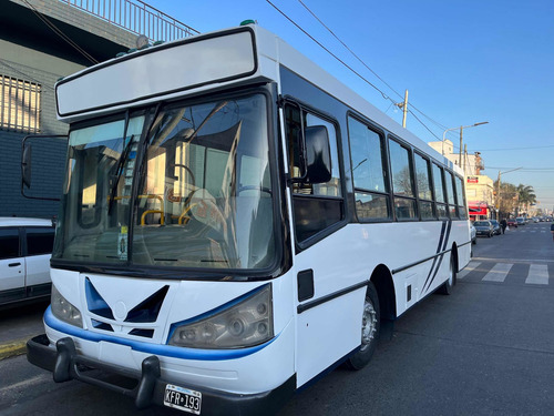 Imagen 8 de 15 de Mercedes Benz Of 1418