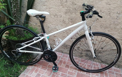 Bicicleta Híbrida Trek Fx 1 S 21 Velocidades Sin Detalles... (Usado)