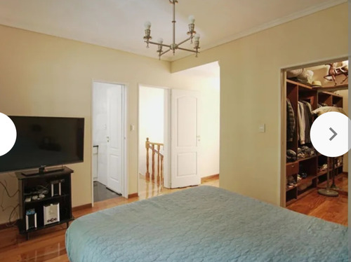 Excelente Chalet En Una Zona Muy Tranquila De Caballito