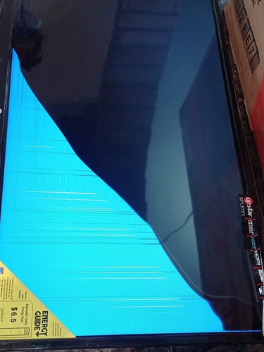 Imagen 3 de 10 de Tv Televisor Upstar 32 P32es8 Nuevo Pantalla Partida