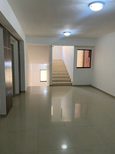 Imagen 6 de 20 de Fernando Guerrero Vende Apartamento En Res La Coruña - La Trigaleña