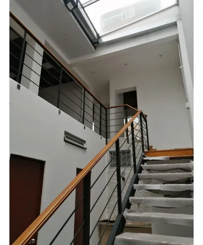 Local En Arriendo, Sector Comercial En Chapinero