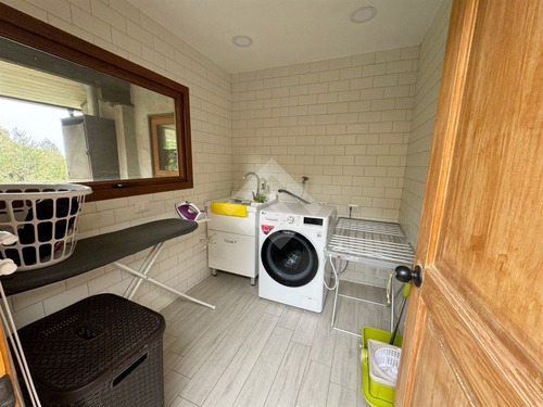 Casa Amoblada En Arriendo De 2 Dorm. En El Arrayan