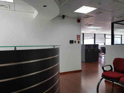Hermosa Oficina En Venta En La Urbina Con Vigilancia