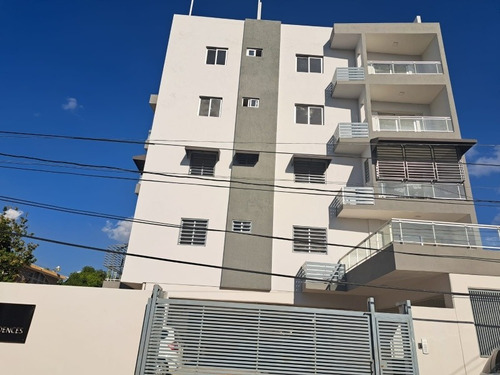 Fabulosa Apartamento Con Ascensor Listo Para Entrega 