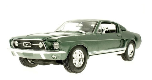 Ford Mustang Gta 1967 Fastback 1/18 Auto Clásico Maisto