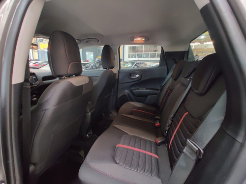 Imagem 8 de 9 de Fiat Toro 1.8 Evo Freedom