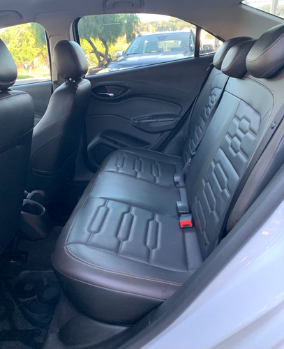 Imagem 7 de 10 de Chevrolet Gm Prisma Ltz 1.4 Branco 2019