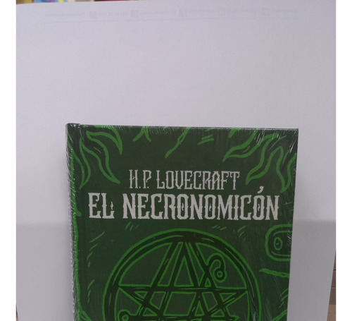 El Necronomicón (tapa Dura) Pluton Platino Bolsillo Ilustrad