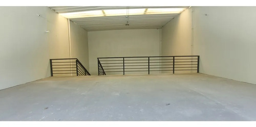 Arriendo Bodega Uso Mixto Con Trifásica