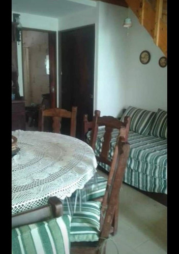 Imagen 10 de 11 de Duplex De 3 Ambientes Cochera Y Patio San Bernardo