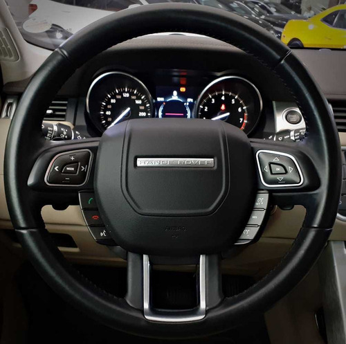 Land Rover Evoque Se 2.0. Preto 2015/16