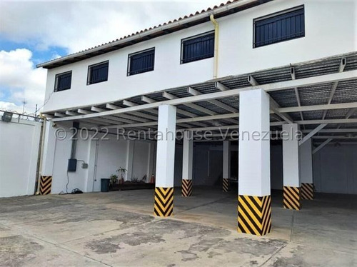 Imagen 12 de 15 de Galpón / Venta Los Teques ( Club Hípico)22-19417 Eva Castillo 0414.306.72.20