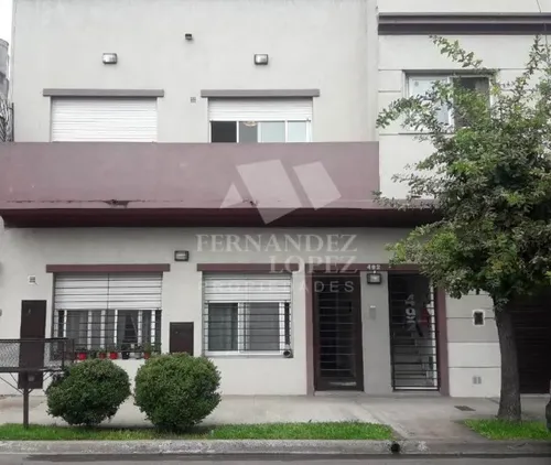 Departamento En Alquiler En Bernal Oeste