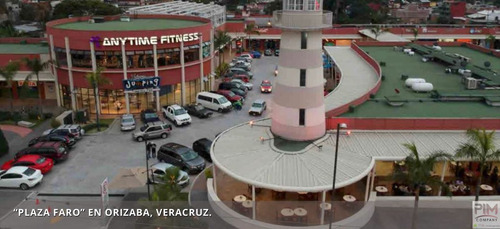 Renta De Local #29 En Plaza Faro En Orizaba, Veracruz.