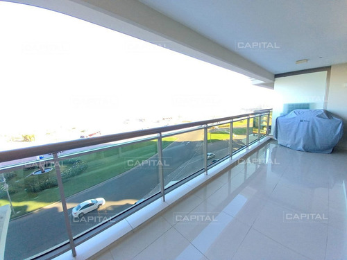 Imagen 19 de 21 de Apartamento En Torre Imperiale - Tres Dormitorios En Suite - Punta Del Este Brava