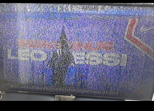 Imagem 3 de 5 de Tv LG 49 Com Defeito