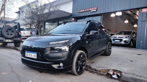 Imagen 19 de 25 de Citroën C4 Cactus 2017 1.2 Puretech 110 At6 S&s Shine