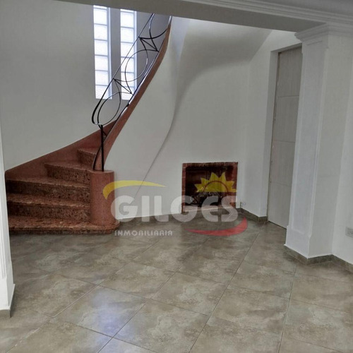 Alquiler Casa 3 Amb En Ramos Mejia 2 Ptas. C/cochera