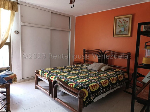 Apartamento En Venta 2333840 En La Urbina