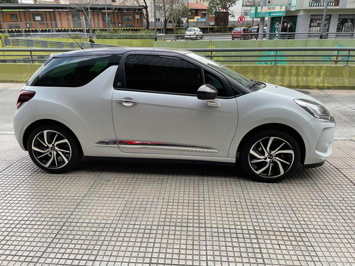 Imagen 6 de 12 de Ds Ds3 2018 1.6 Vti 120 Gyvenchy