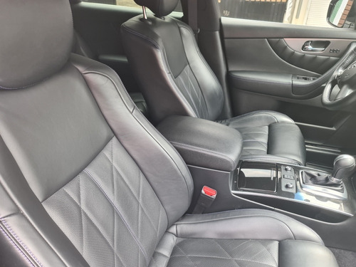 Imagen 13 de 14 de Infiniti Qx70 Sport V6 2017 $549500 Socio Anca