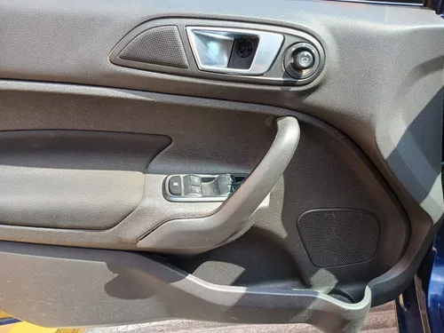 Ford Fiesta 1.6 HB SE At