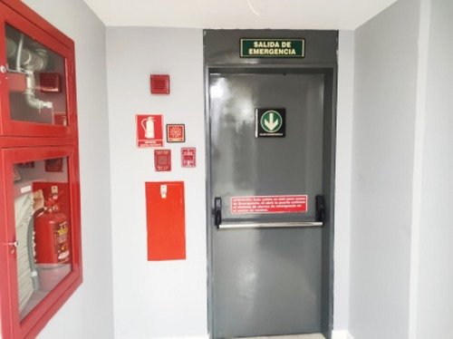 Alquilo Oficina Corporativa. 398 M2 En Planta Completa. Av. Venezuela. El Rosal. E. Waldemar