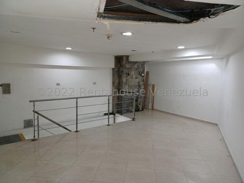 Imagen 2 de 10 de Local Comercial De 124m2 En Alquiler En El C.c. Galerias Ávila En San Bernardino / Carolina Garayburu 04123188826 / 23-11765