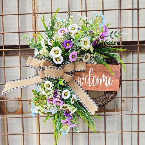Una Corona De Flores De Primavera Para Colgar En Forma De La